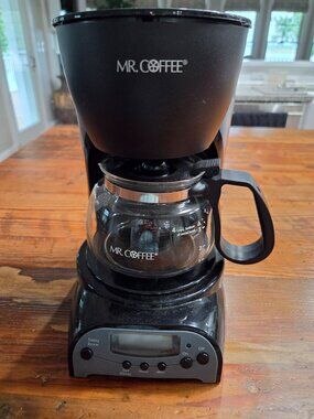 Mr. Coffee 4-Cup Programmable Coffee Maker DRX5 Black Glass Carafe Working!